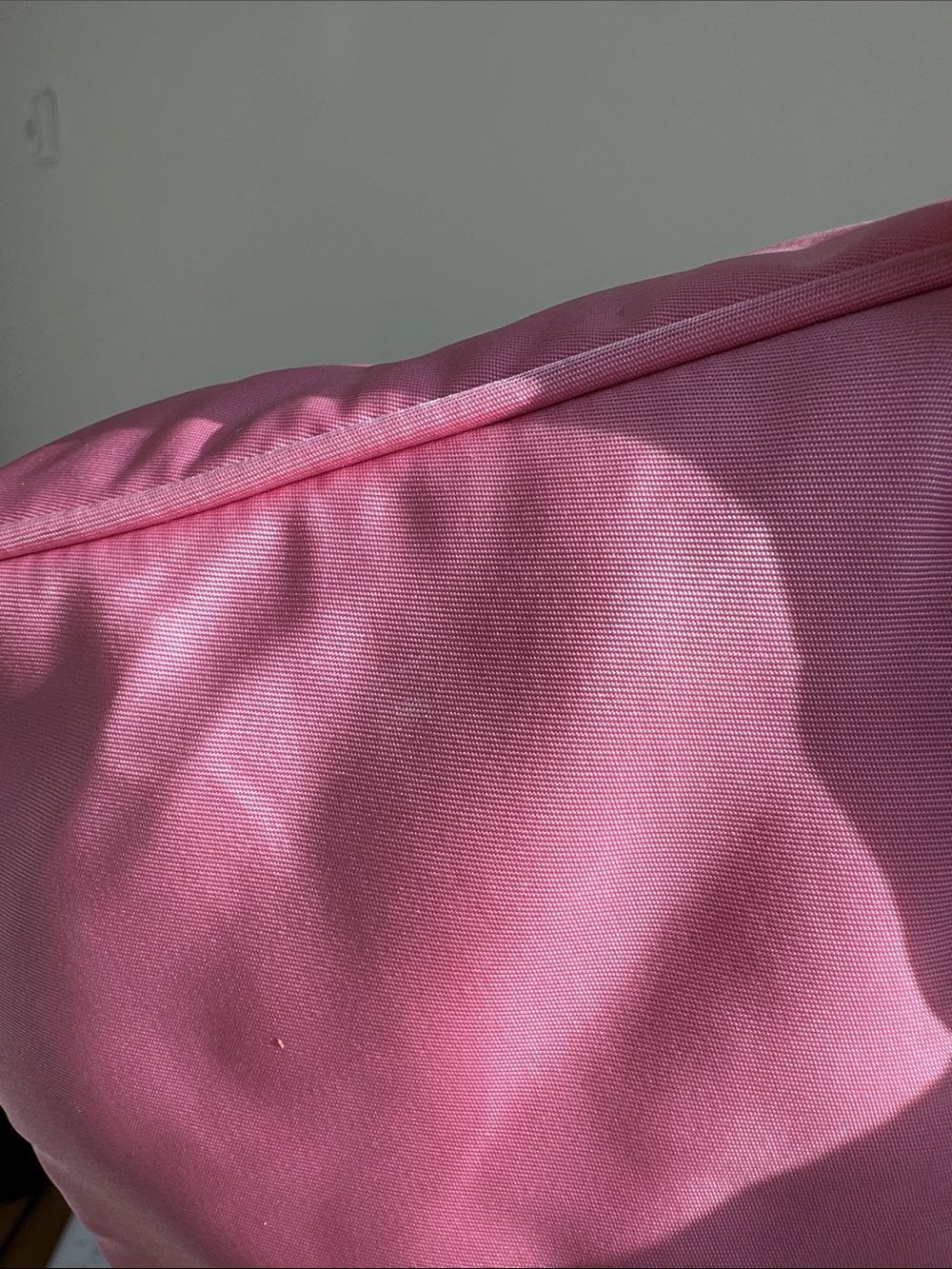 Authentic Prada Re-Edition 2000 Pink Nylon Shoulder Bag - Picture 14 of 17
